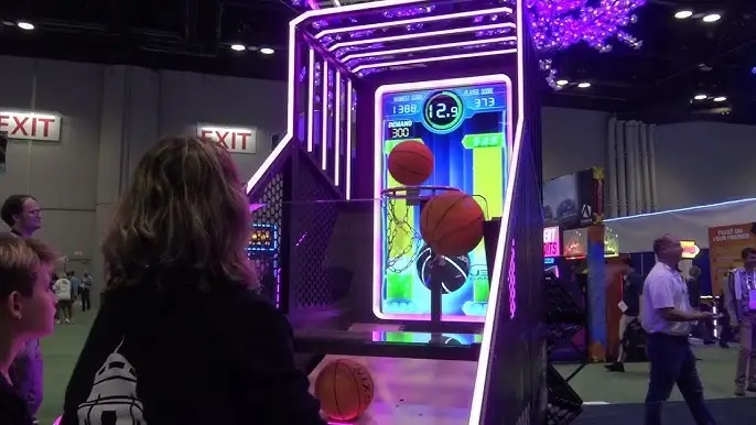 Interactive sports basketball game