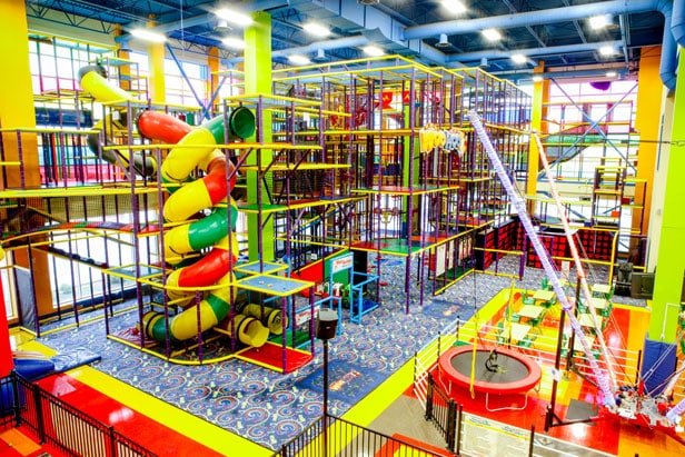 WooHoo! Canada’s Largest Indoor Playground in Vaudreuil