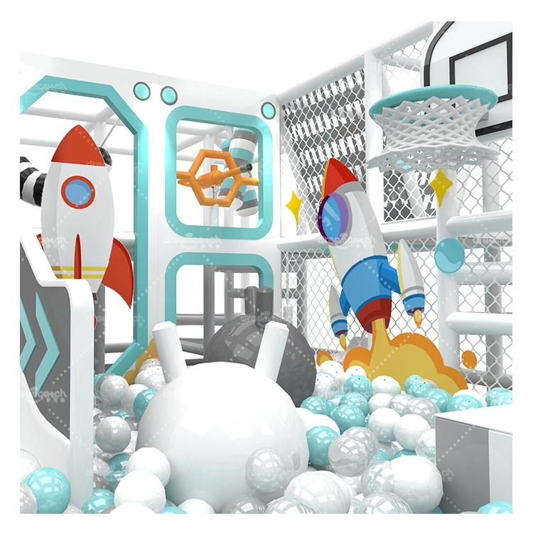 soft play structure & ball pit